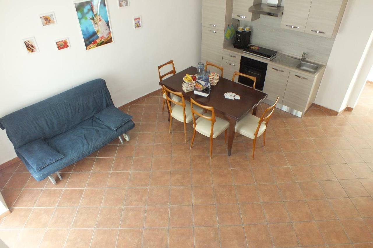 Ferienwohnung Bacidapompei Scafati Exterior foto